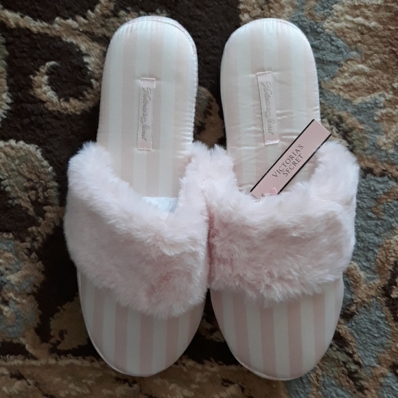 5x*Host Pick*Victoria Secret beautiful slippers - Picture 15 of 16